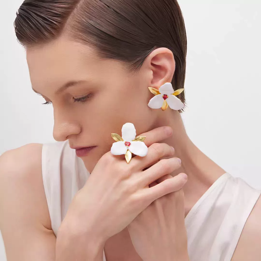 Blush Petal Stud Earrings gallery 3