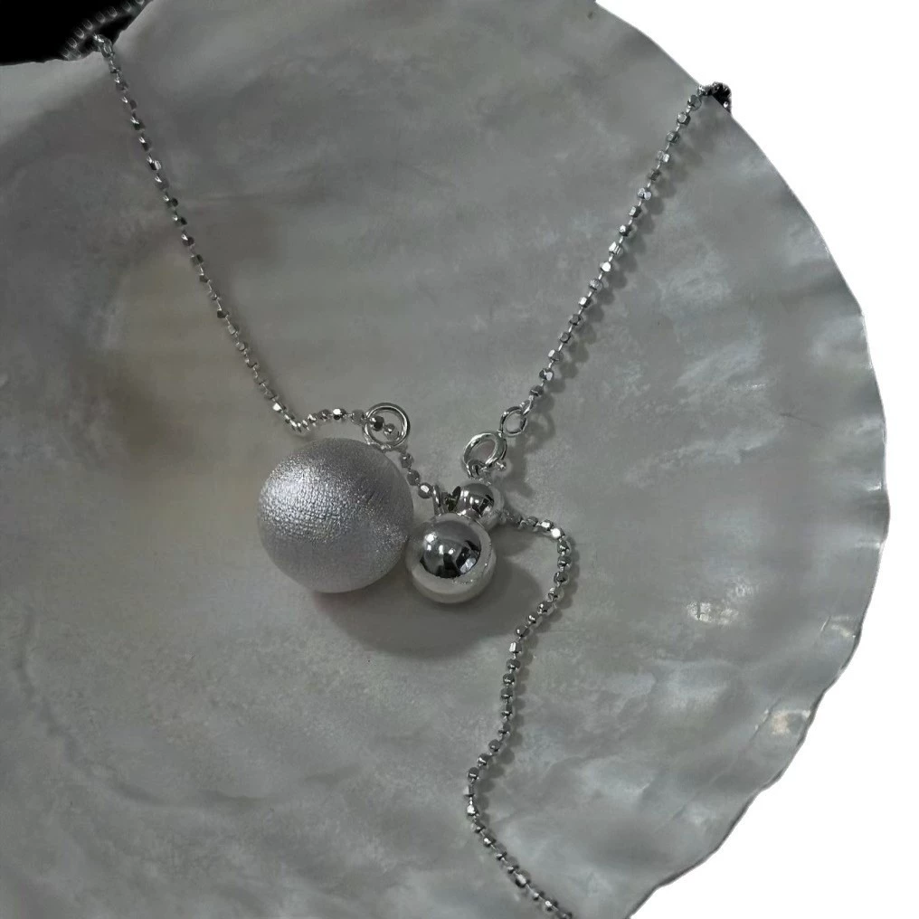 Bead Pendant Necklace gallery 2