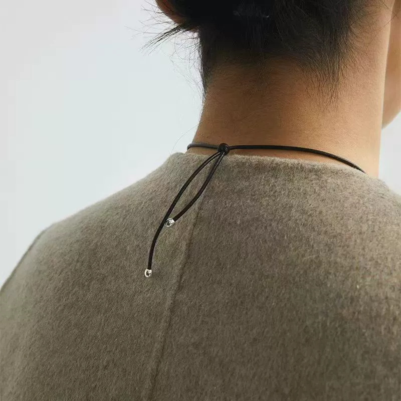 Black Pendant Necklace gallery 3