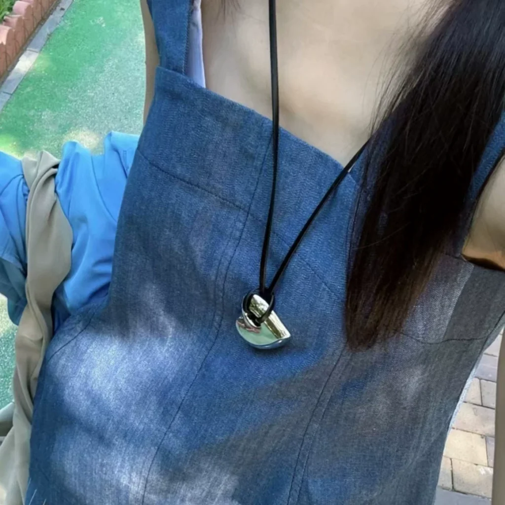 Black Rope Hollow Heart Necklace