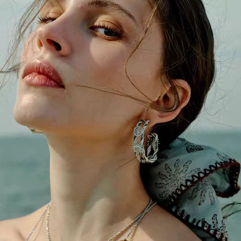 Earring Hollow Hoop Earrings gallery 2