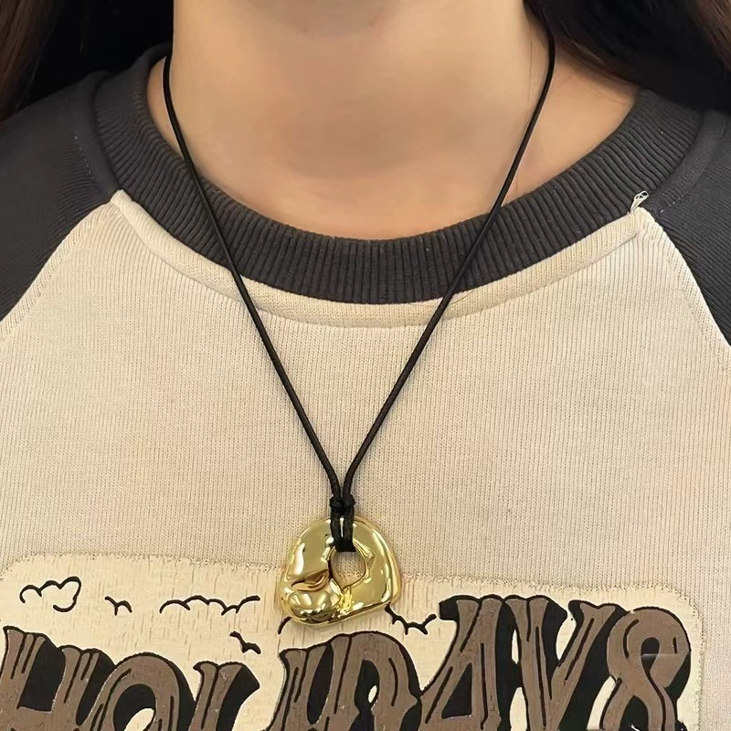 European And American Accessible Abstract Necklace