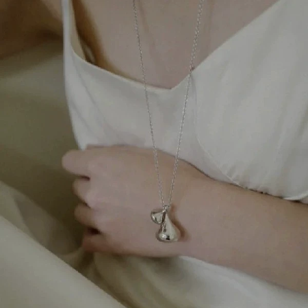 Ins Pendant Necklace gallery 2