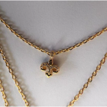 Iris Flower Zircon Hollow Pendant Necklace gallery 3