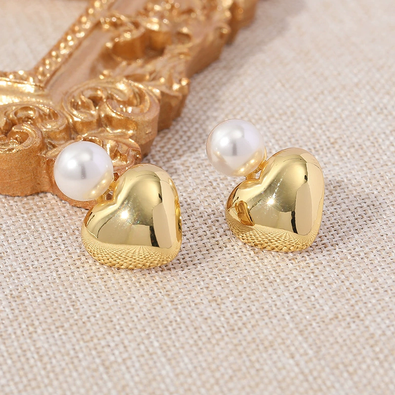 Pearl Heart Drop Earrings gallery 2