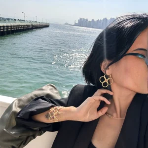 Sense Hollow Flower Cold Style Earrings