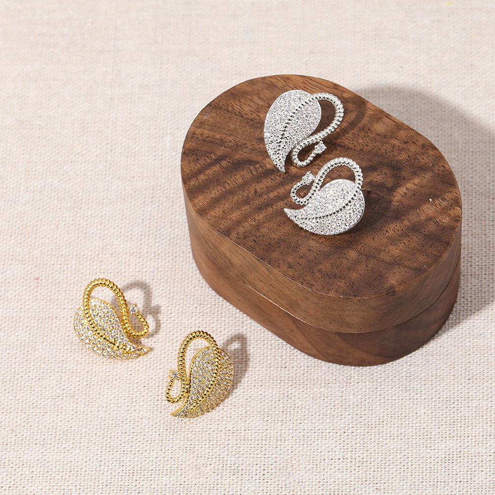 Silver Needle Exquisite Full Of Earrings gallery 3