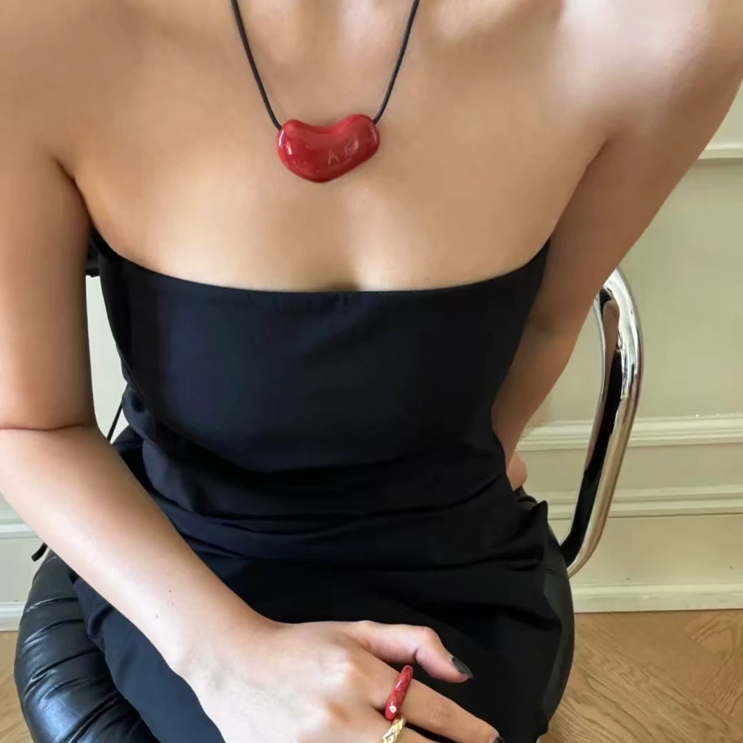 Spring Enamel Heart-Shaped / Feel Necklace gallery 3