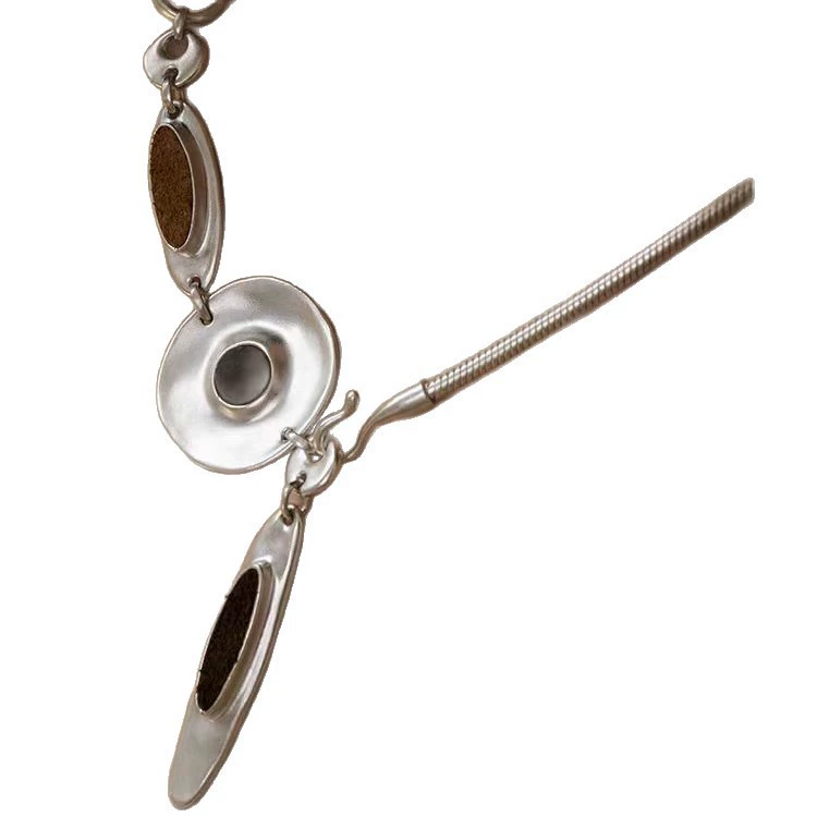 Teardrop Pendant Necklace gallery 2