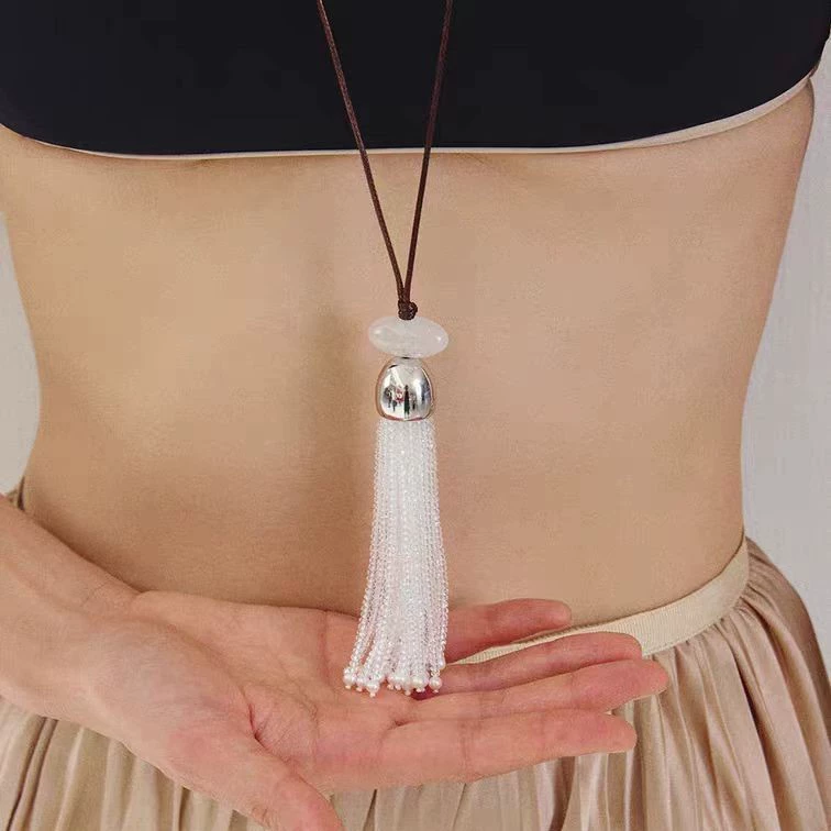 White Crystal Tassel Pearl Pendant Necklace gallery 2