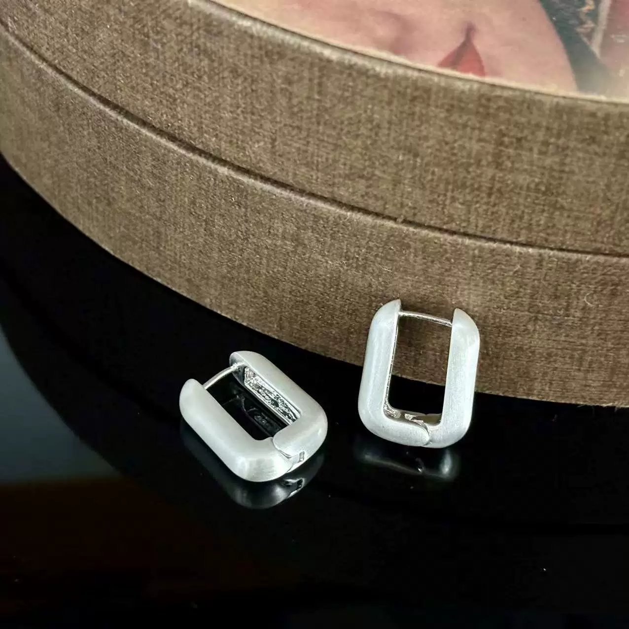 Wire-Drawing Heavy-Duty French Style Earrings gallery 2